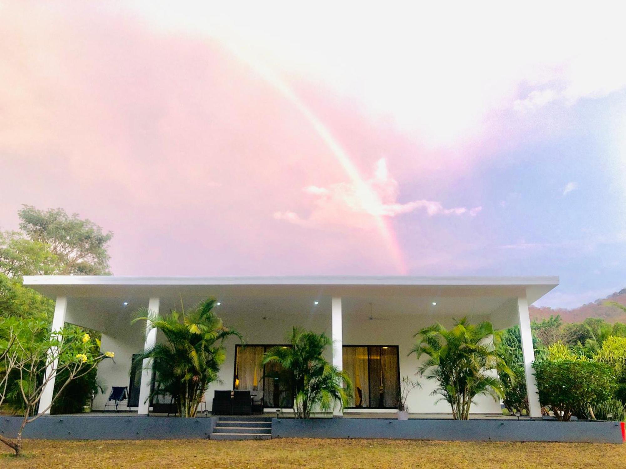 Seahorse Resort Tamarindo Bagian luar foto