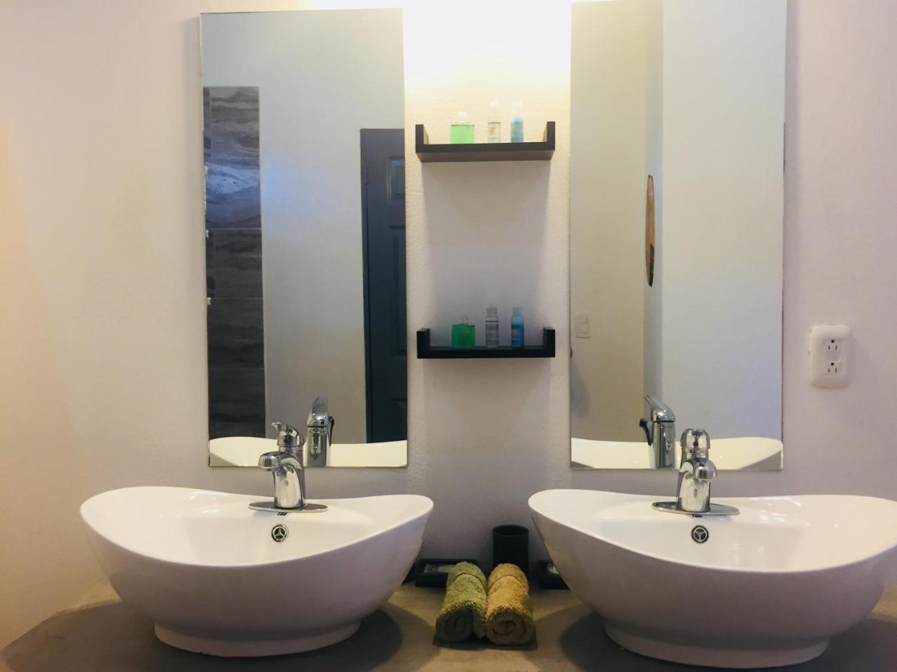 Seahorse Resort Tamarindo Bagian luar foto