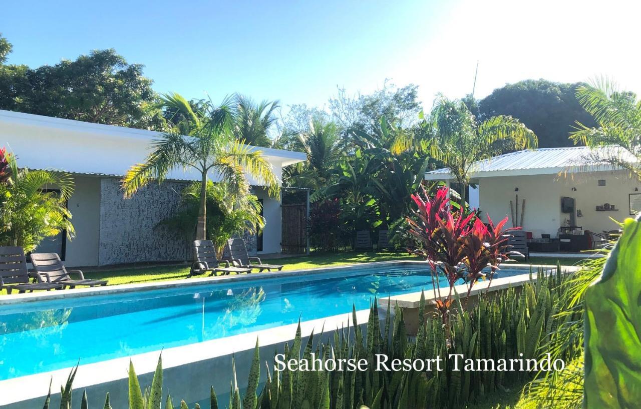 Seahorse Resort Tamarindo Bagian luar foto